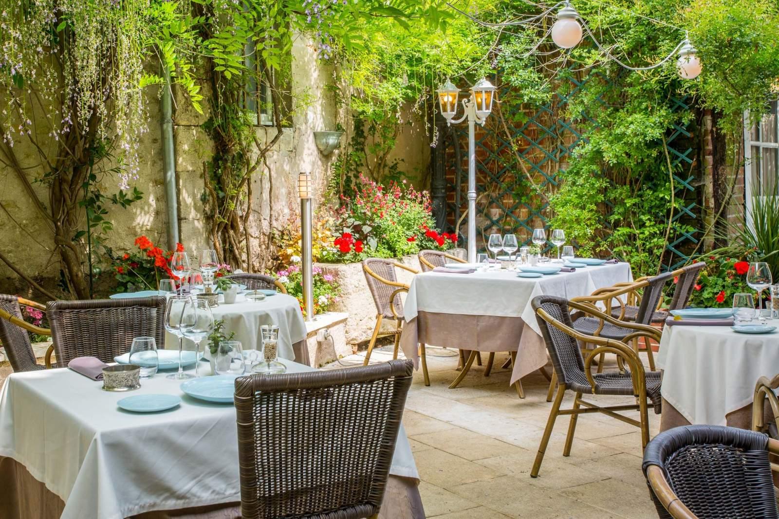 Logis Hotels Restaurant La Mere Hamard Semblançay Εξωτερικό φωτογραφία