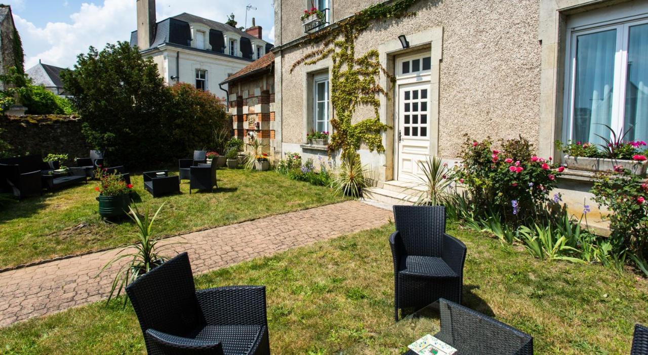 Logis Hotels Restaurant La Mere Hamard Semblançay Εξωτερικό φωτογραφία