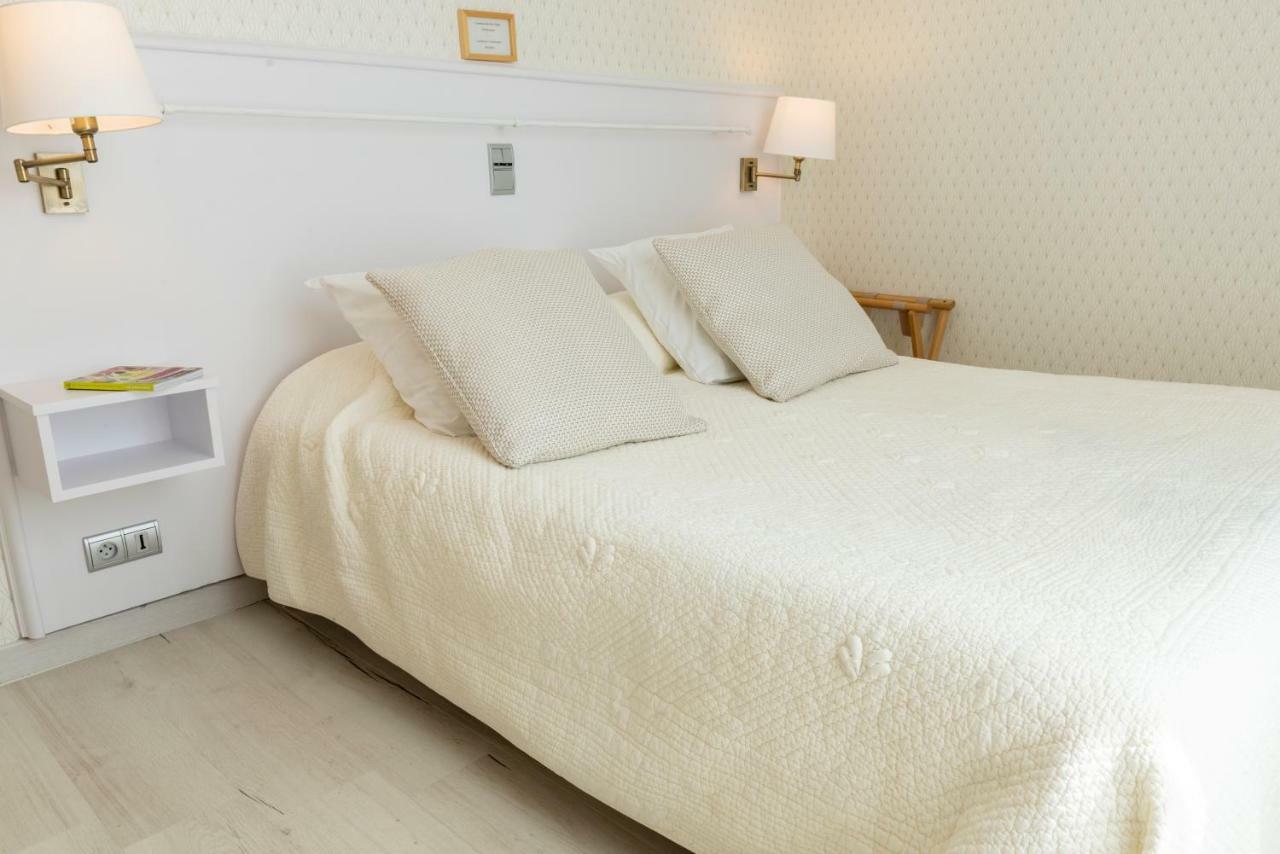 Logis Hotels Restaurant La Mere Hamard Semblançay Εξωτερικό φωτογραφία